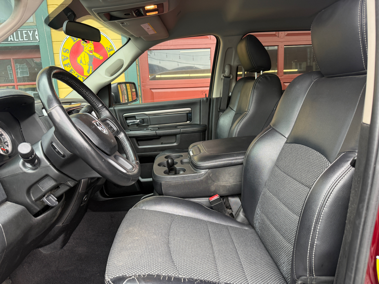 RAM 2500 4WD Mega Cab 160.5" Big Horn 2018 RAM 2500 4WD Mega Cab 160.5" Big Horn 2018