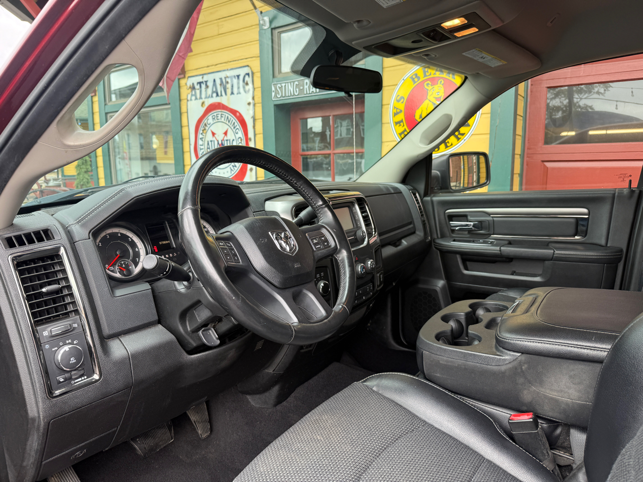 RAM 2500 4WD Mega Cab 160.5" Big Horn 2018 RAM 2500 4WD Mega Cab 160.5" Big Horn 2018