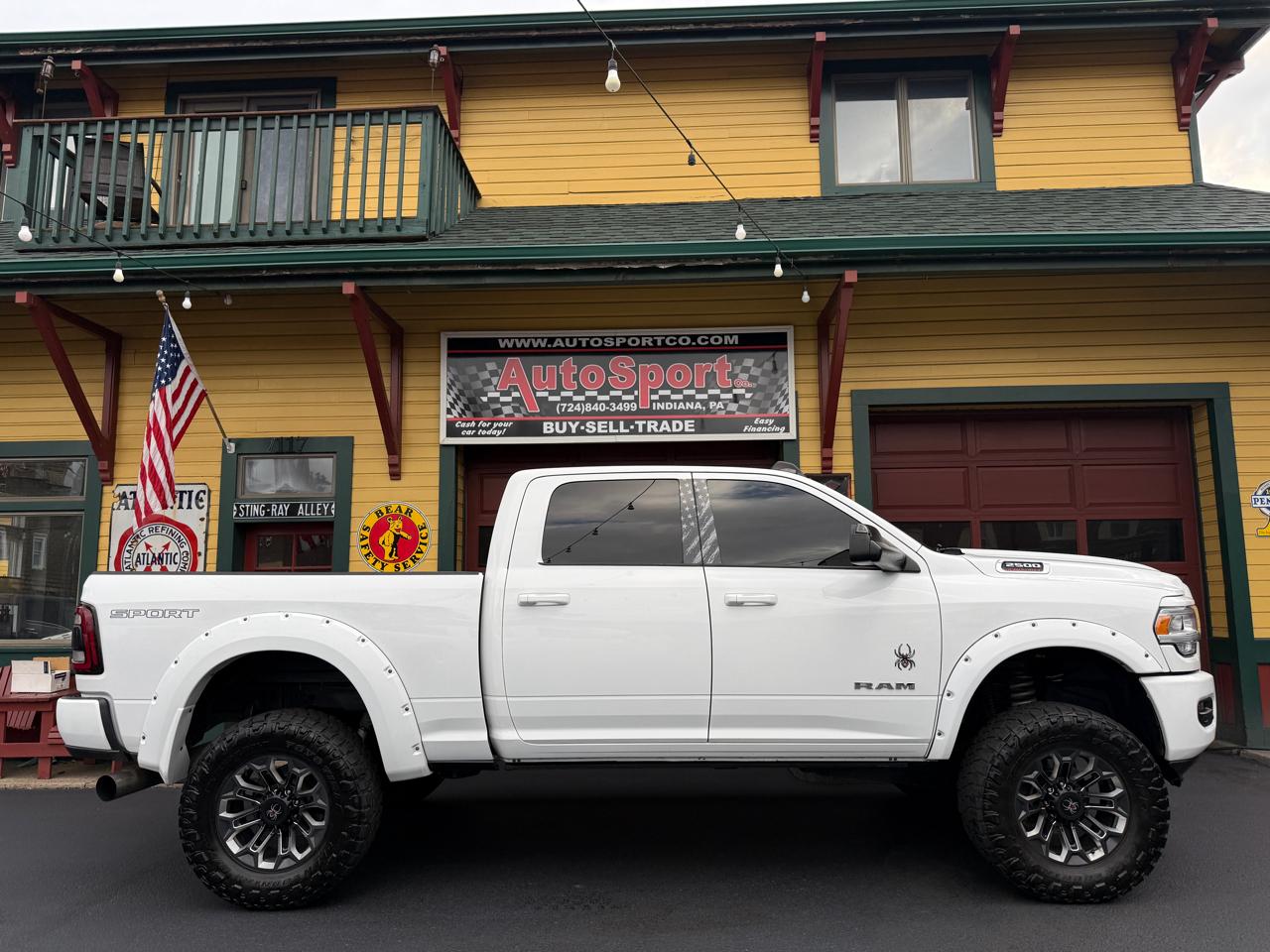 RAM 2500 Big Horn 4x4 Crew Cab 6'4" Box 2021