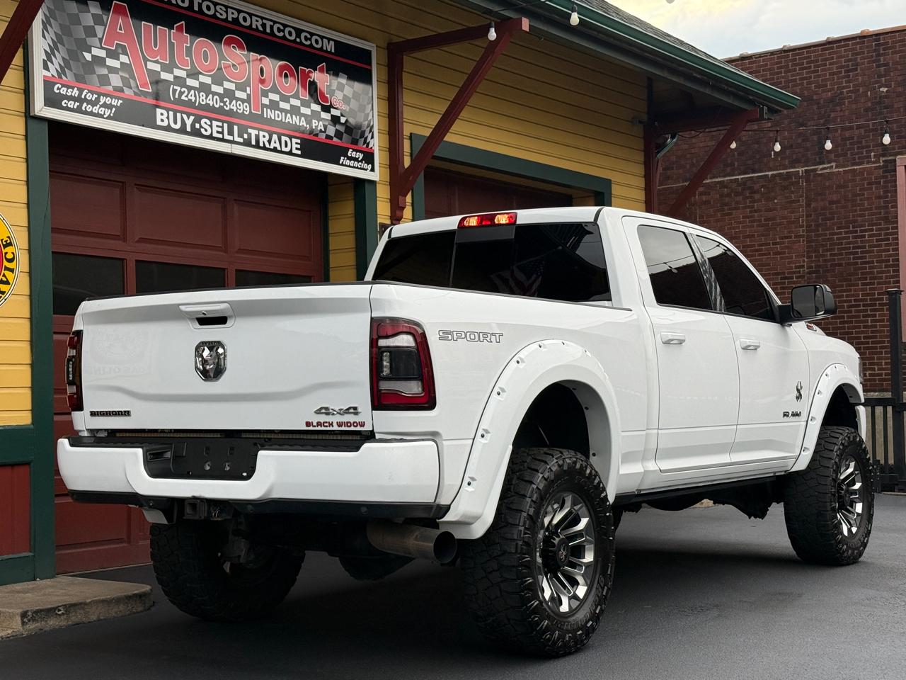 RAM 2500 Big Horn 4x4 Crew Cab 6'4" Box 2021