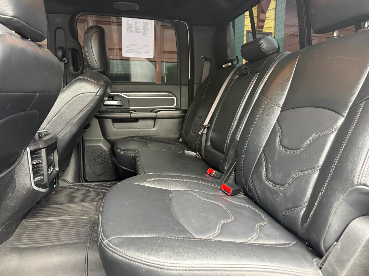RAM 2500 Big Horn 4x4 Crew Cab 6'4" Box 2021