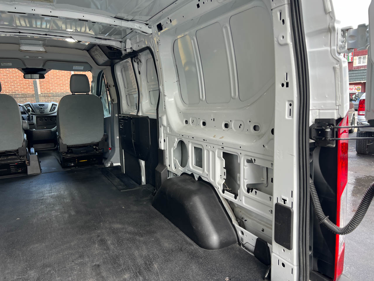 2019 Ford Transit Van photo 11