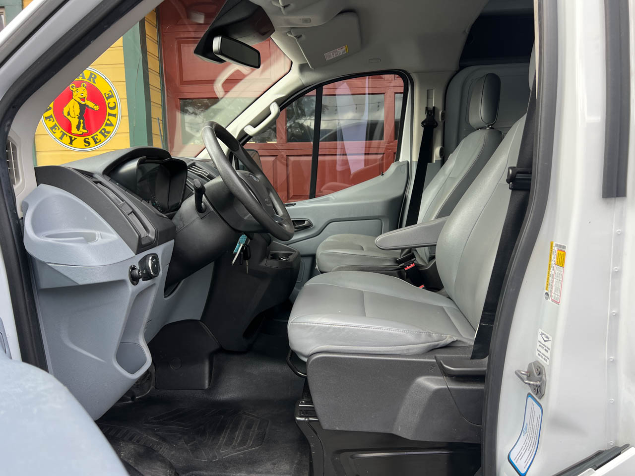 2019 Ford Transit Van photo 23