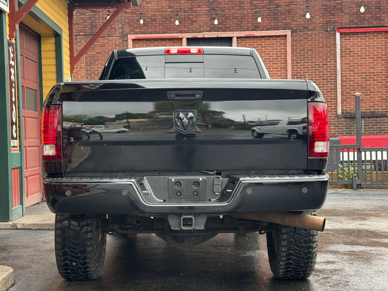 2014 Ram 2500 Laramie photo 3