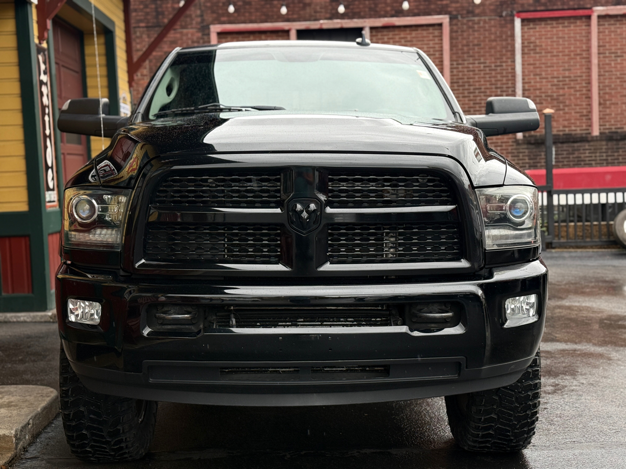 2014 Ram 2500 Laramie photo 9