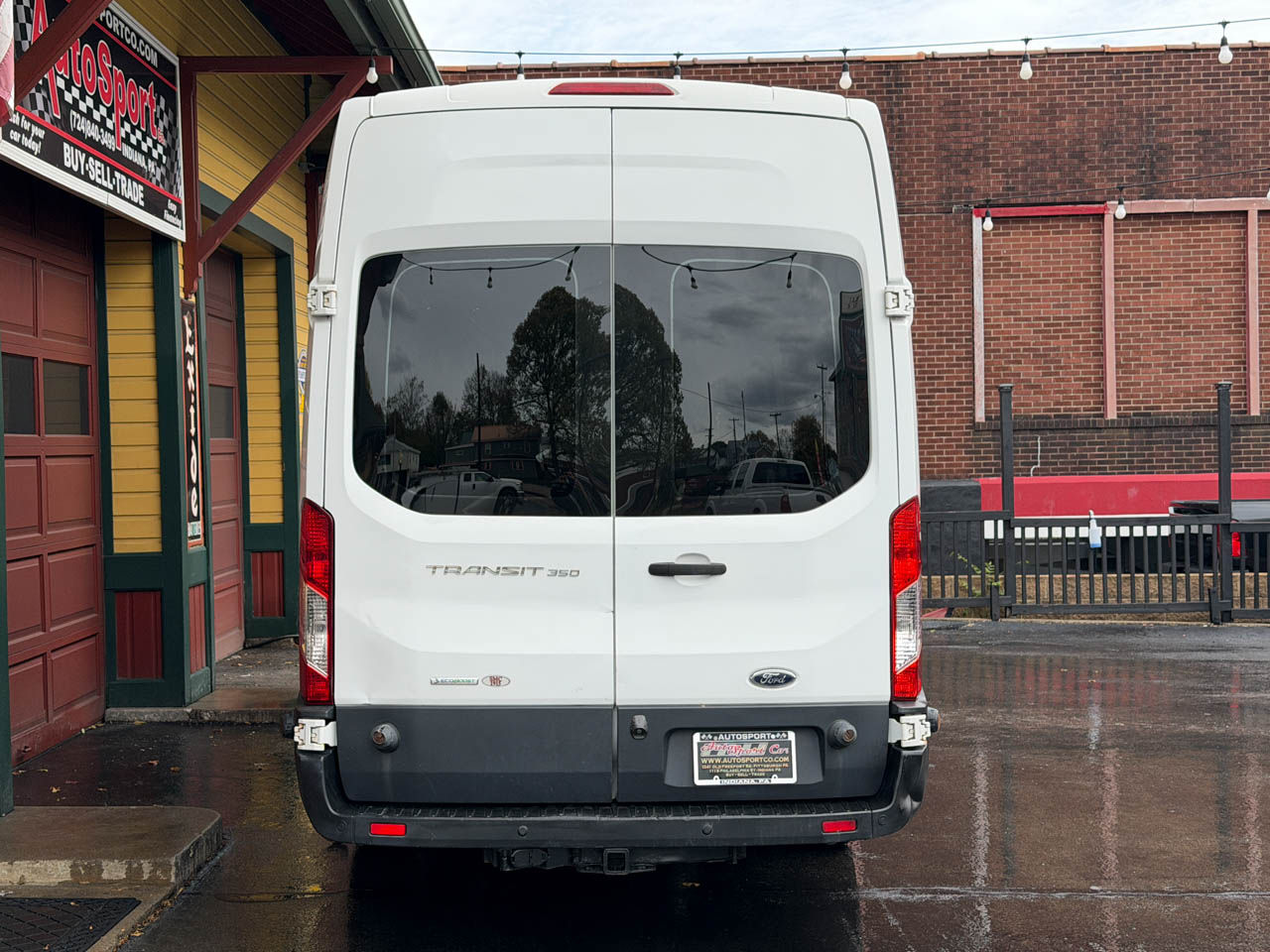 Ford Transit 350 Van High Roof w/Sliding Pass. 148-in. WB EL 2017 Ford Transit 350 Van High Roof w/Sliding Pass. 148-in. WB EL 2017