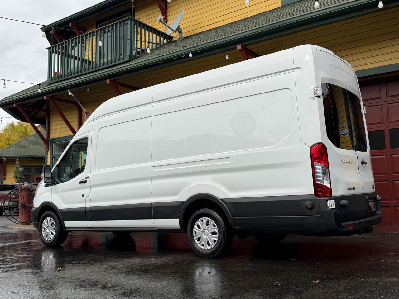 Ford Transit 350 Van High Roof w/Sliding Pass. 148-in. WB EL 2017 Ford Transit 350 Van High Roof w/Sliding Pass. 148-in. WB EL 2017