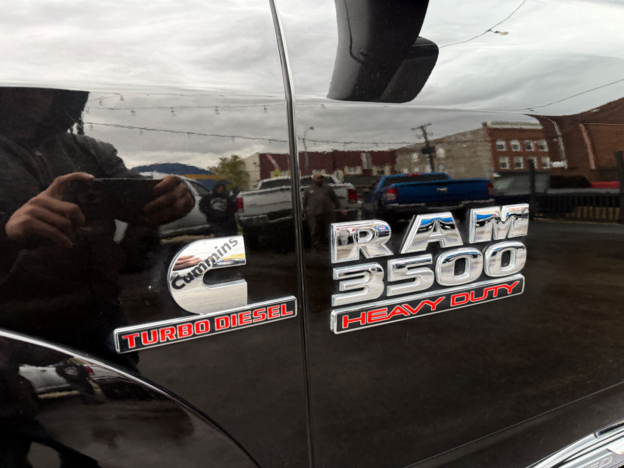 RAM 3500 Limited Crew Cab SWB 4WD 2016 RAM 3500 Limited Crew Cab SWB 4WD 2016