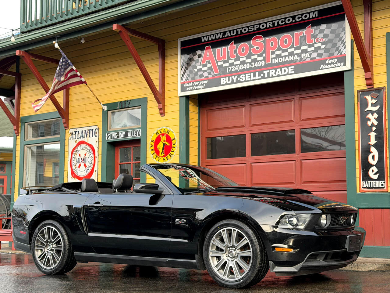 Ford Mustang GT convertible 2011