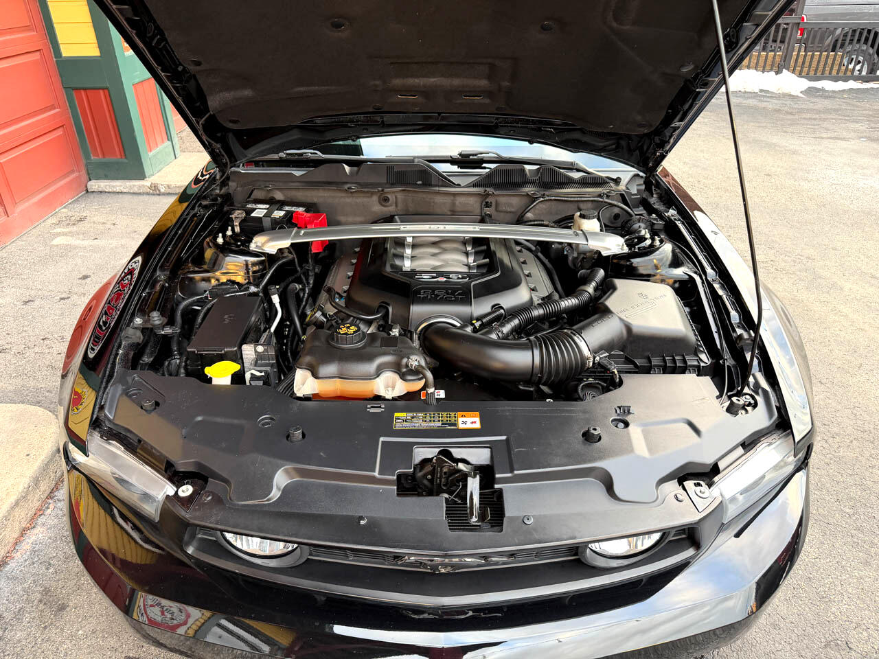 Ford Mustang GT convertible 2011