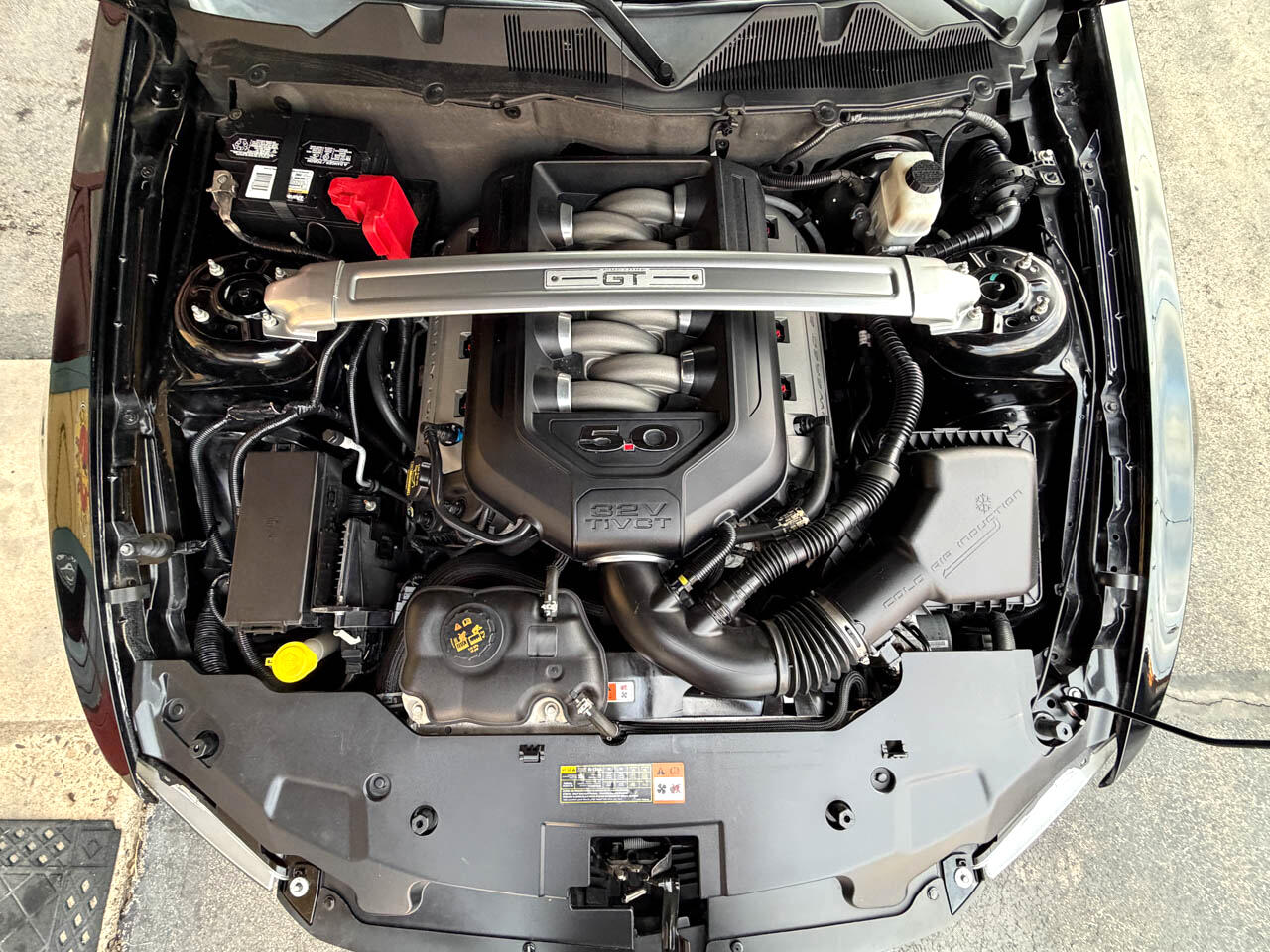 Ford Mustang GT convertible 2011