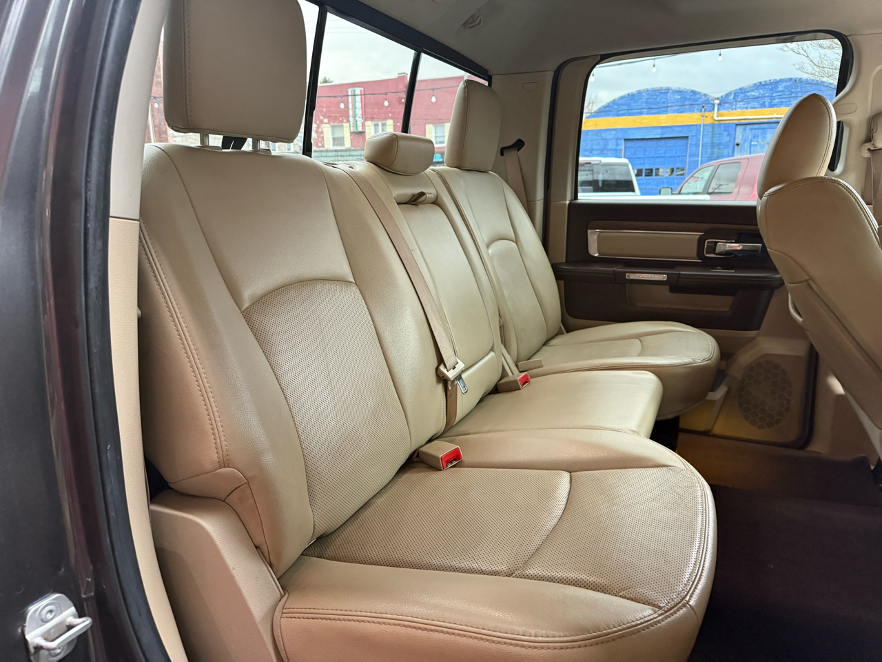 RAM 2500 Laramie Crew Cab SWB 4WD 2014