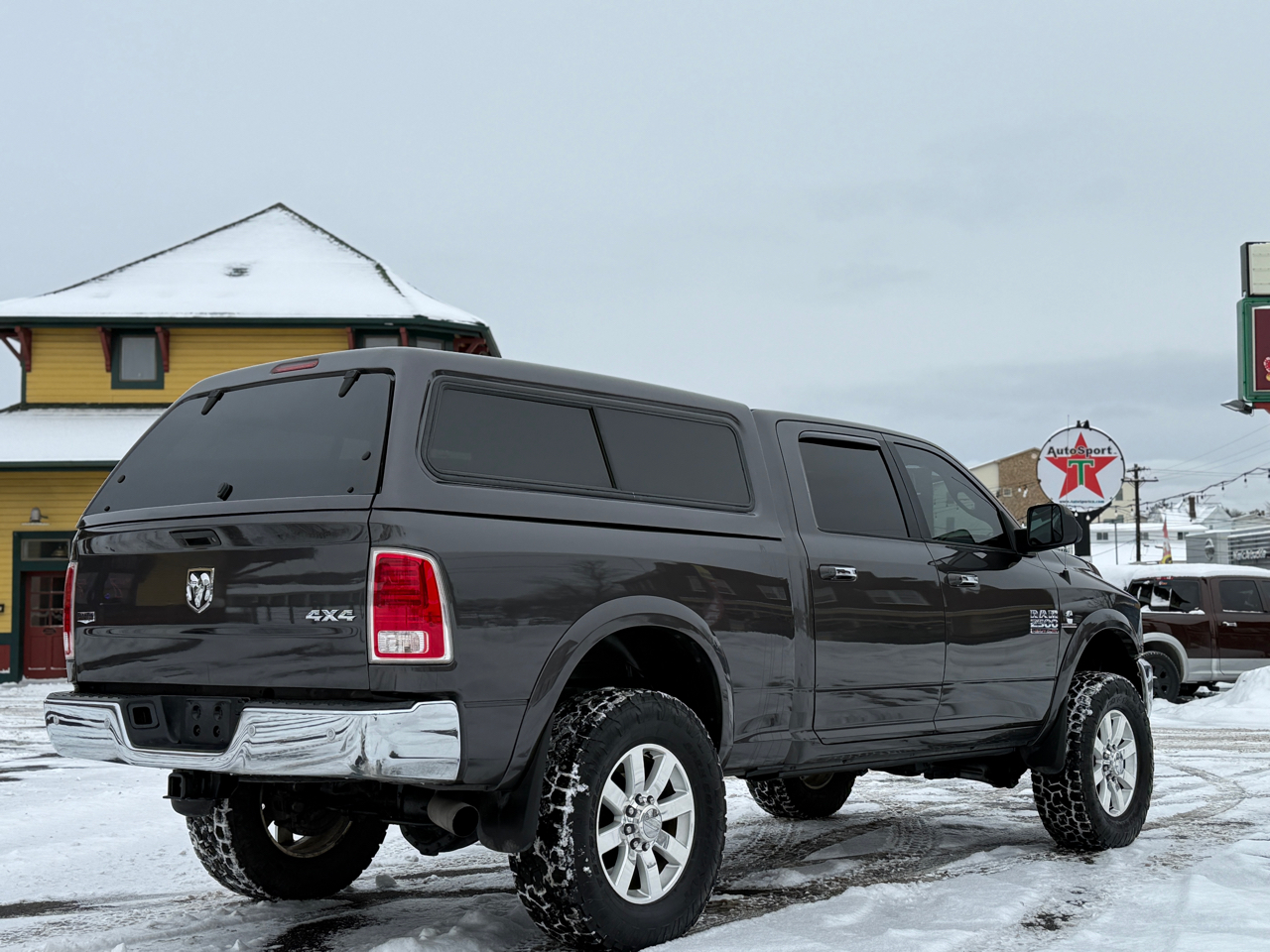 RAM 2500 Laramie Crew Cab SWB 4WD 2017