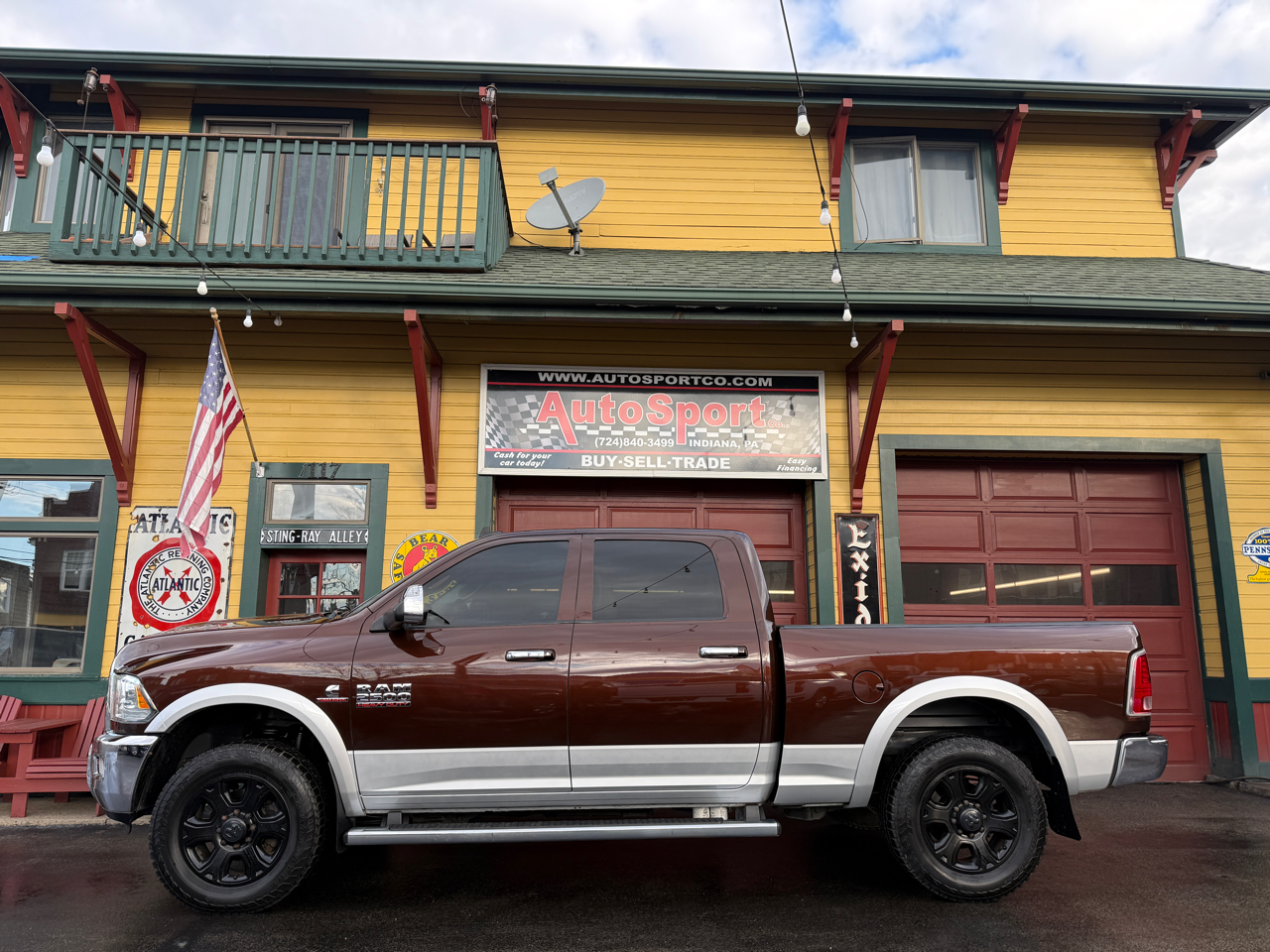 RAM 2500 Laramie Crew Cab SWB 4WD 2015