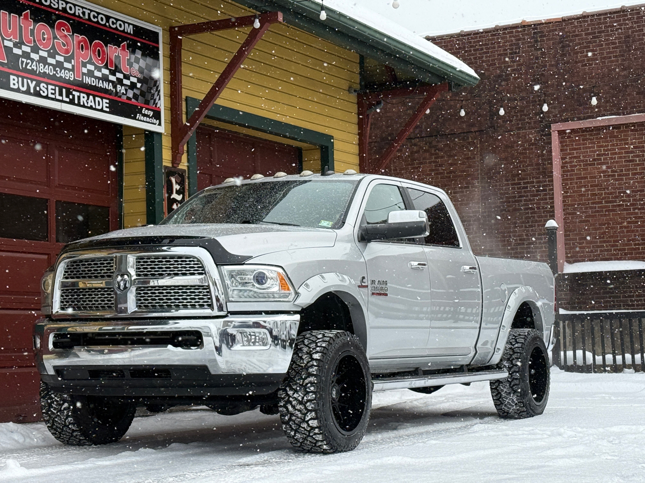 RAM 3500 Laramie Crew Cab SWB 4WD 2014