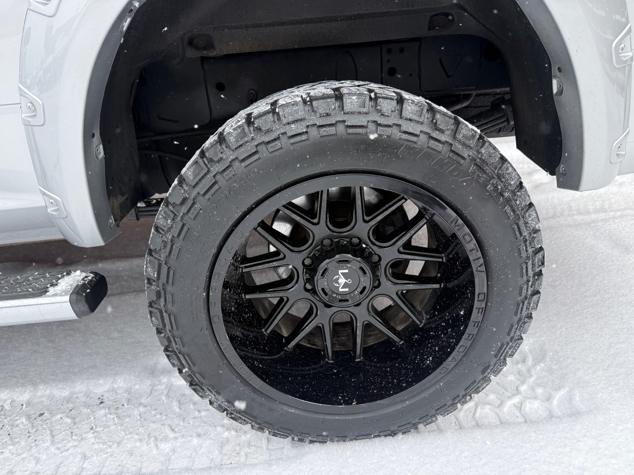 RAM 3500 Laramie Crew Cab SWB 4WD 2014