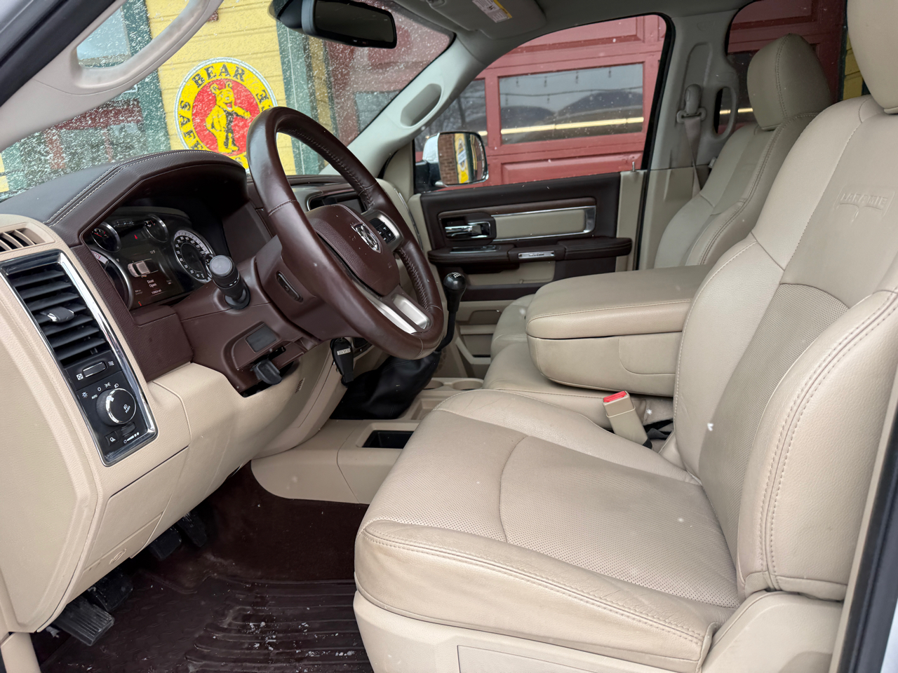 RAM 3500 Laramie Crew Cab SWB 4WD 2014