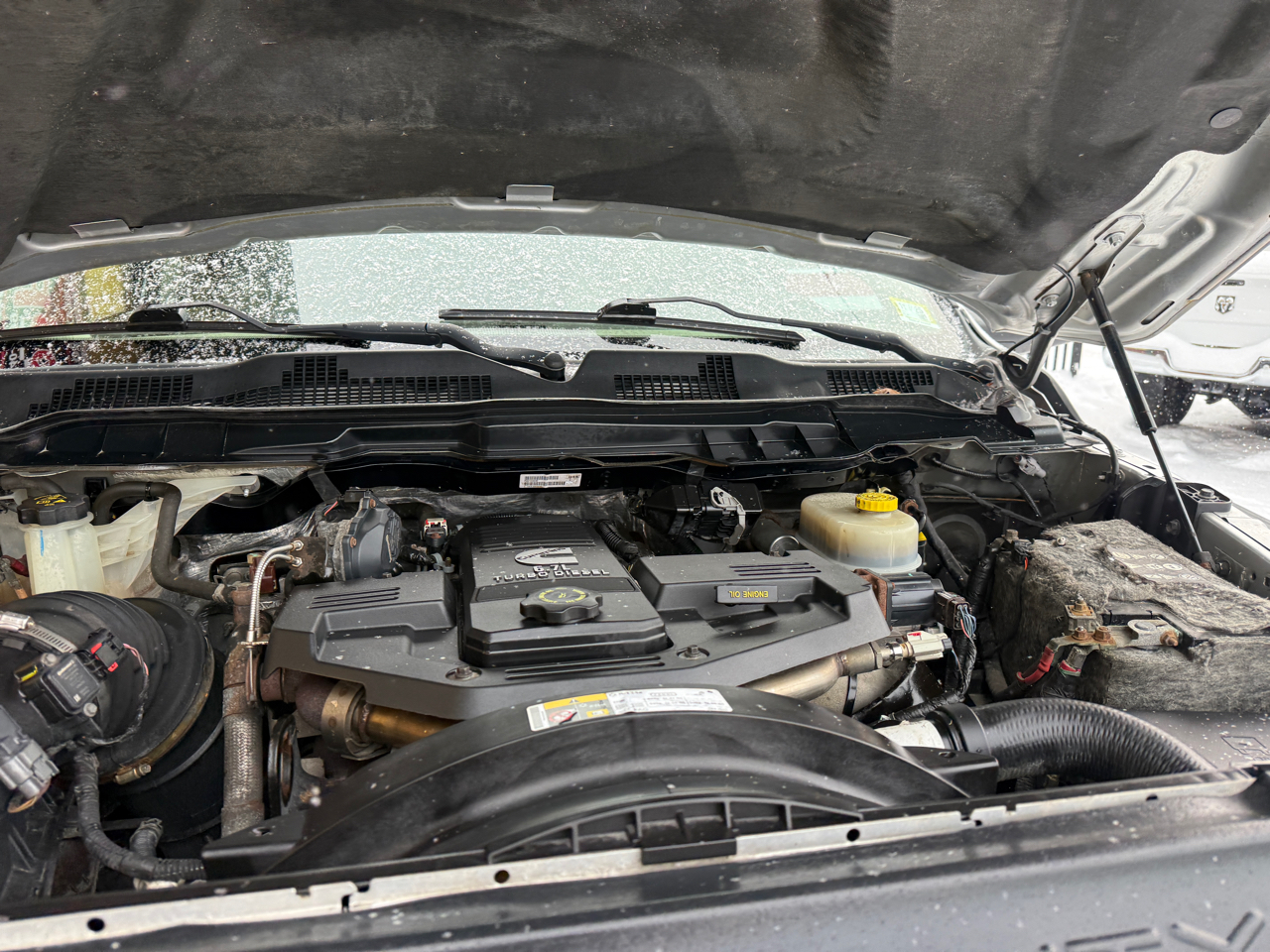 RAM 3500 Laramie Crew Cab SWB 4WD 2014