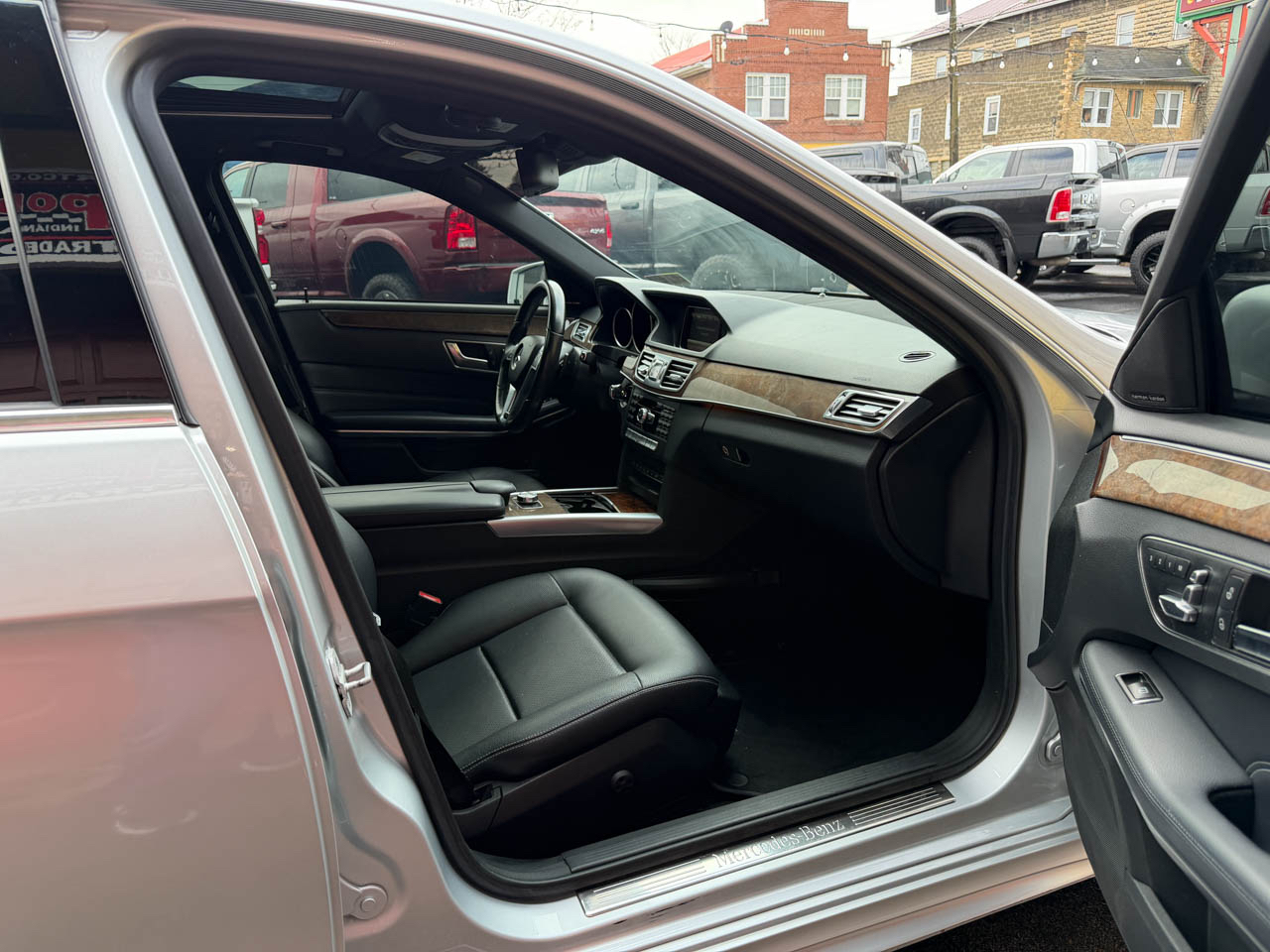 Mercedes-Benz E-Class E350 4MATIC Sedan 2014