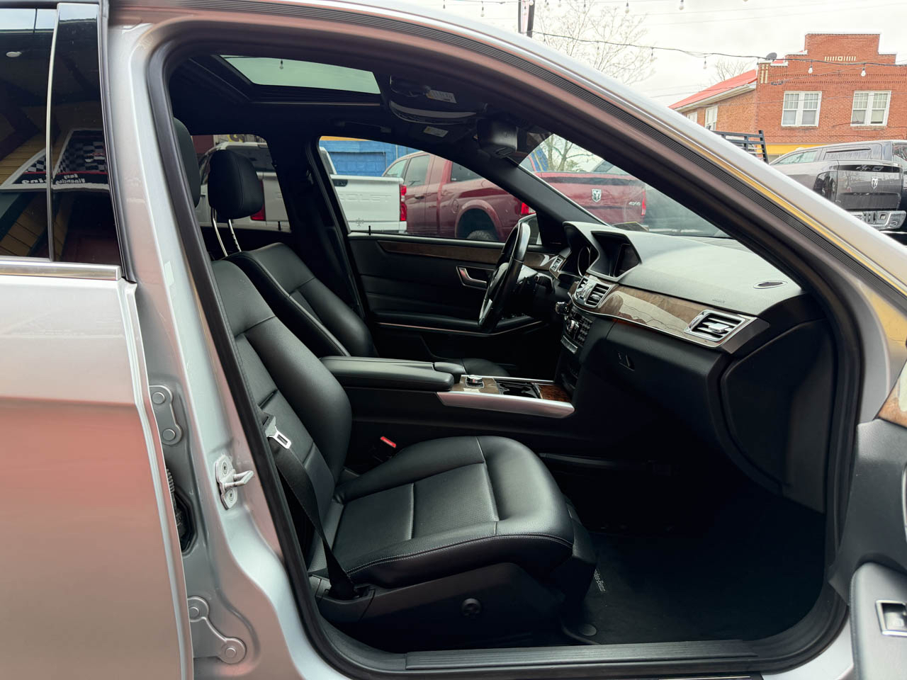 Mercedes-Benz E-Class E350 4MATIC Sedan 2014