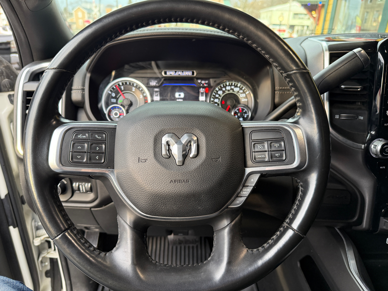 RAM 2500 Laramie Crew Cab SWB 4WD 2021