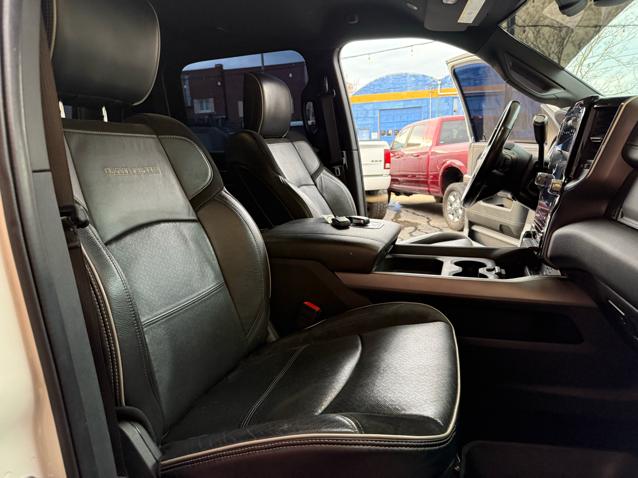 RAM 2500 Laramie Crew Cab SWB 4WD 2021