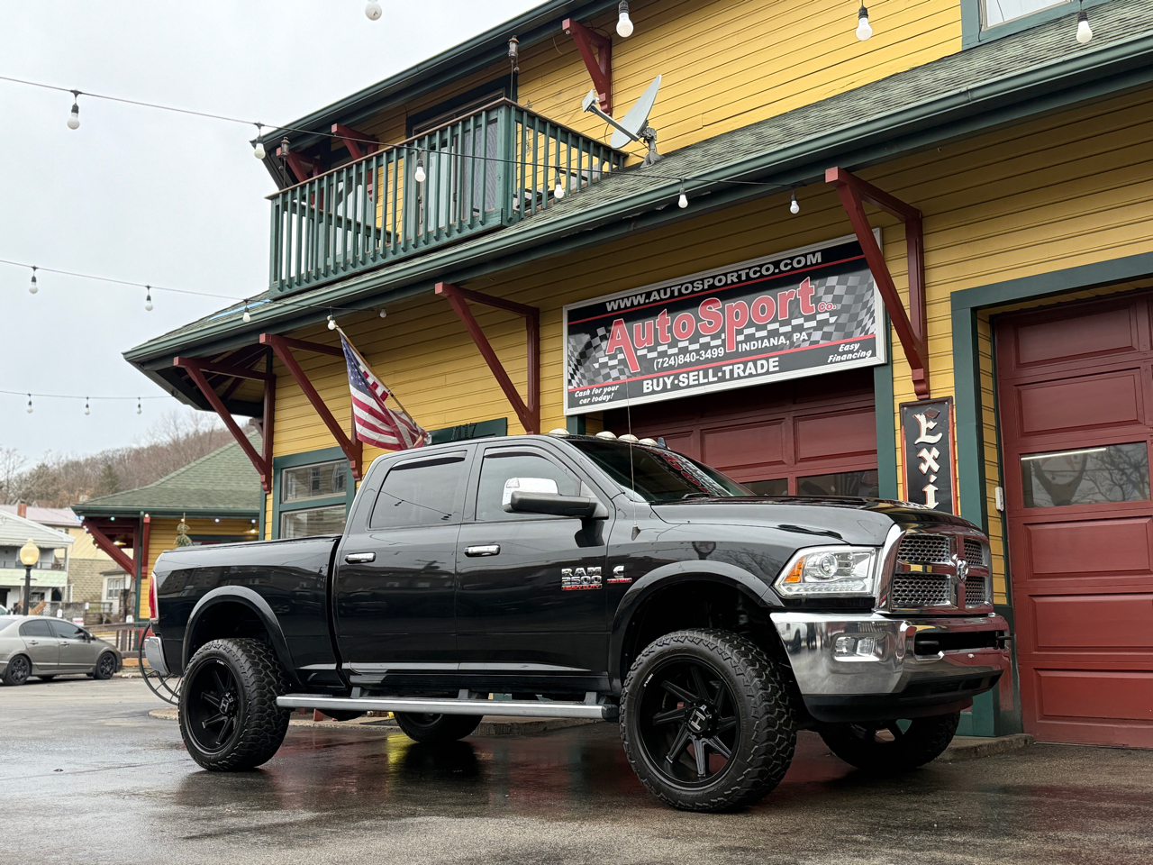 RAM 2500 Laramie Crew Cab SWB 4WD 2015