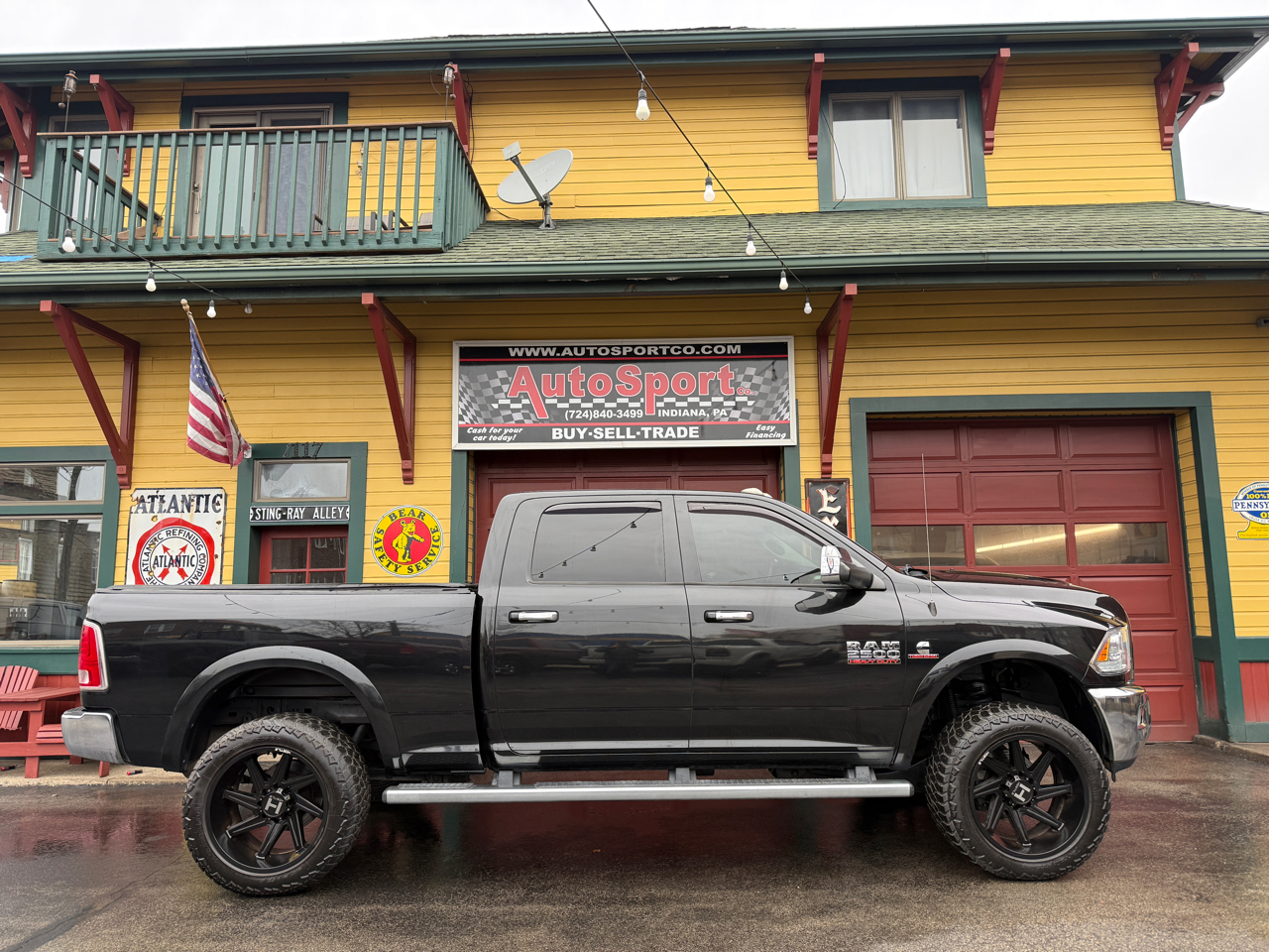 RAM 2500 Laramie Crew Cab SWB 4WD 2015