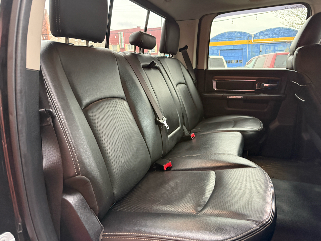 RAM 2500 Laramie Crew Cab SWB 4WD 2015