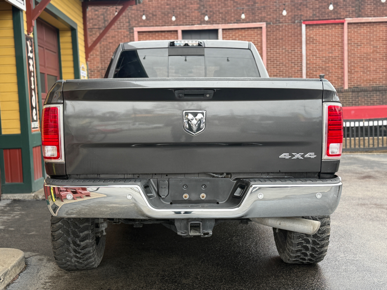 RAM 2500 Laramie Crew Cab SWB 4WD 2017