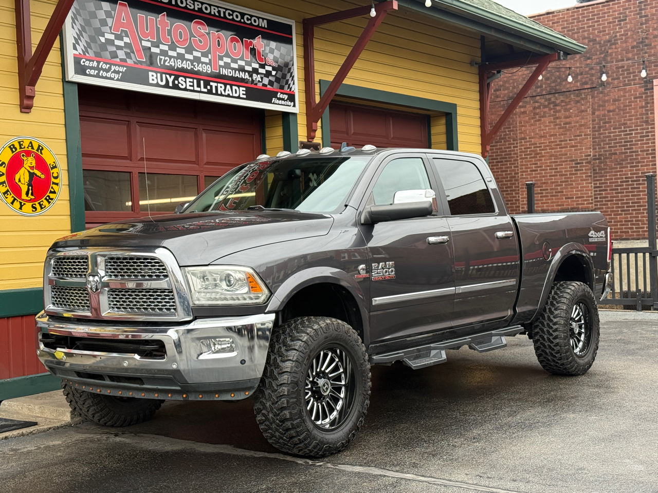 RAM 2500 Laramie Crew Cab SWB 4WD 2017