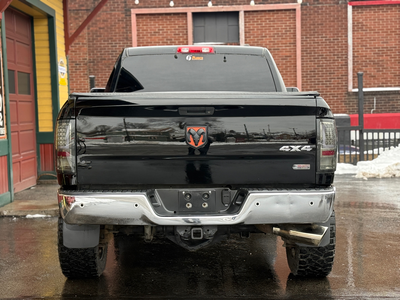 RAM 2500 ST Crew Cab SWB 4WD 2012