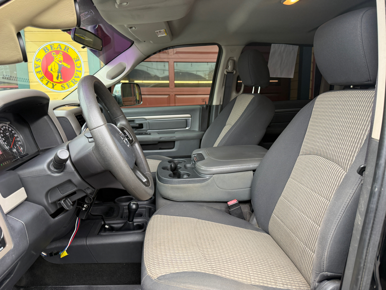 RAM 2500 ST Crew Cab SWB 4WD 2012