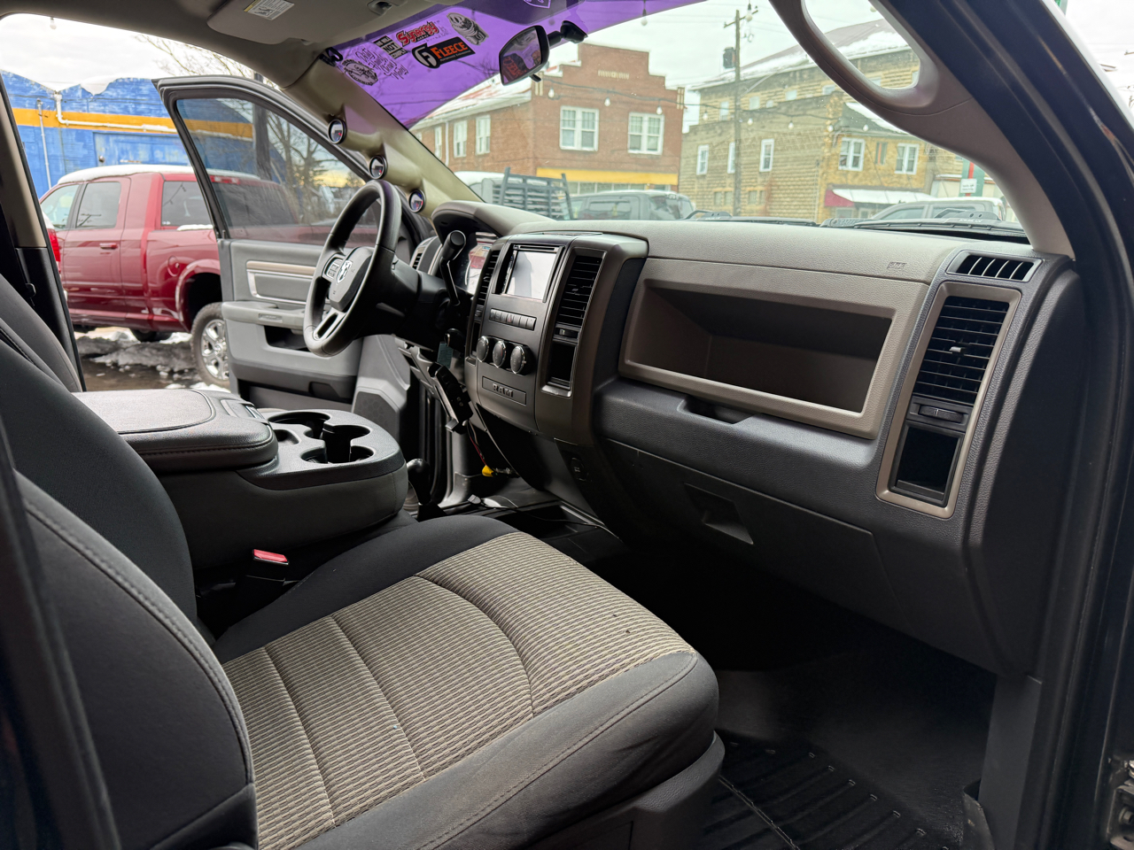 RAM 2500 ST Crew Cab SWB 4WD 2012