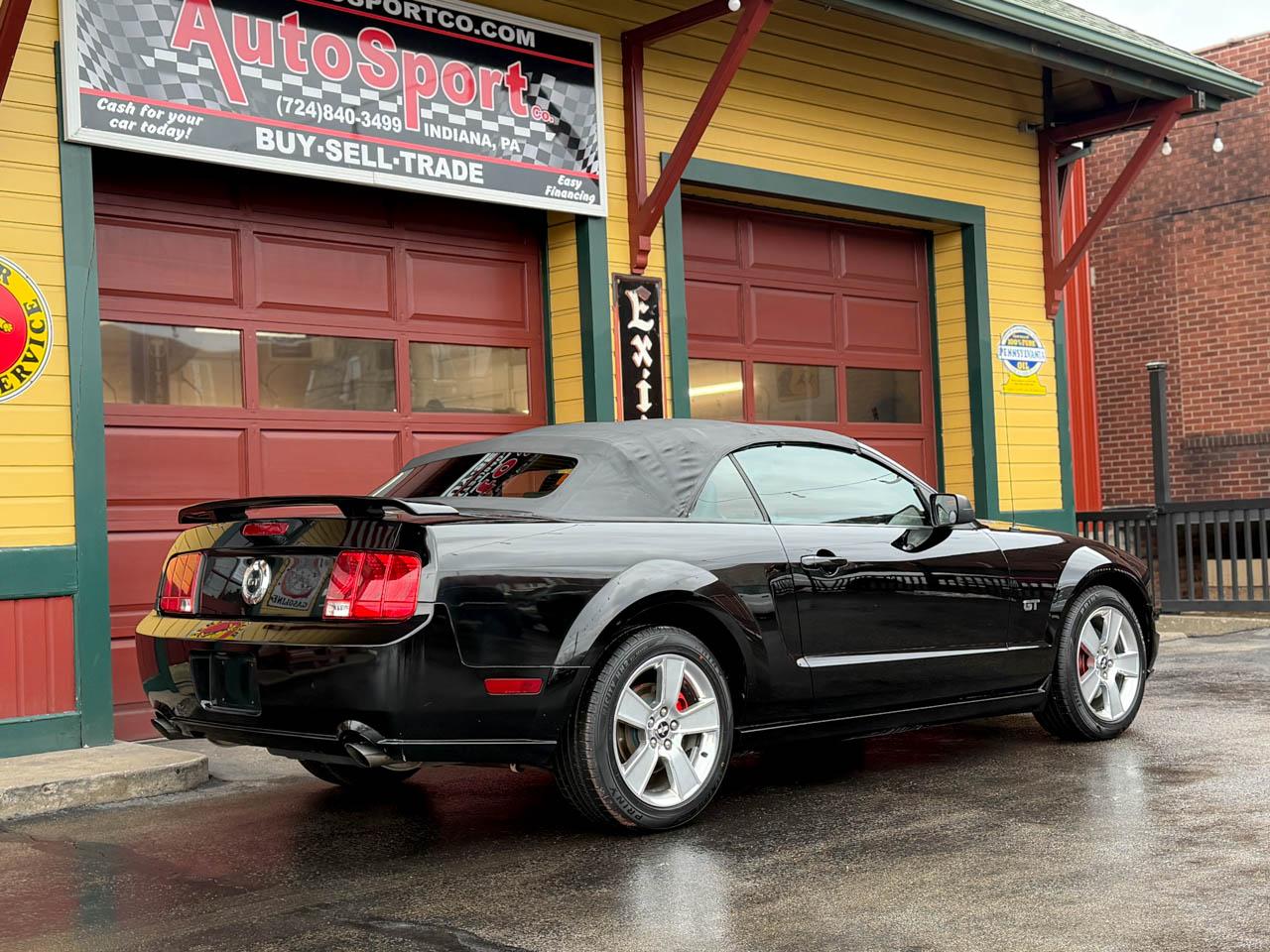 Ford Mustang GT Premium Convertible 2006