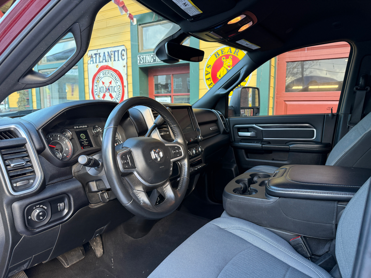 RAM 2500 Big Horn 4WD 2024