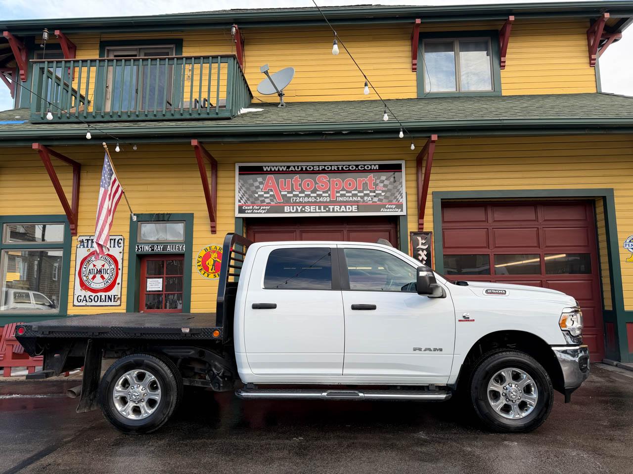 RAM 2500 Tradesman Crew Cab SWB 4WD 2024