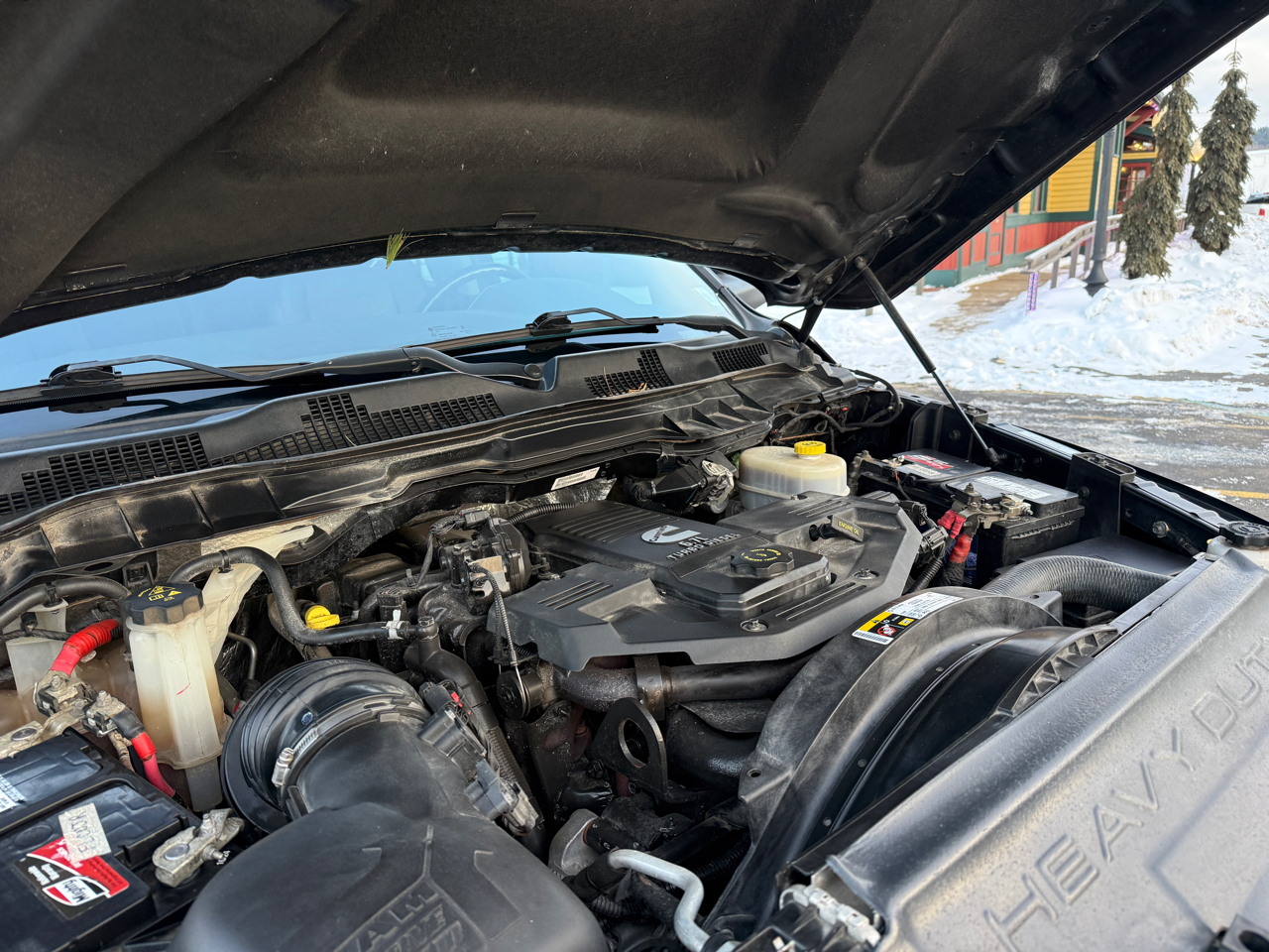 RAM 3500 Laramie Mega Cab 4WD DRW 2018