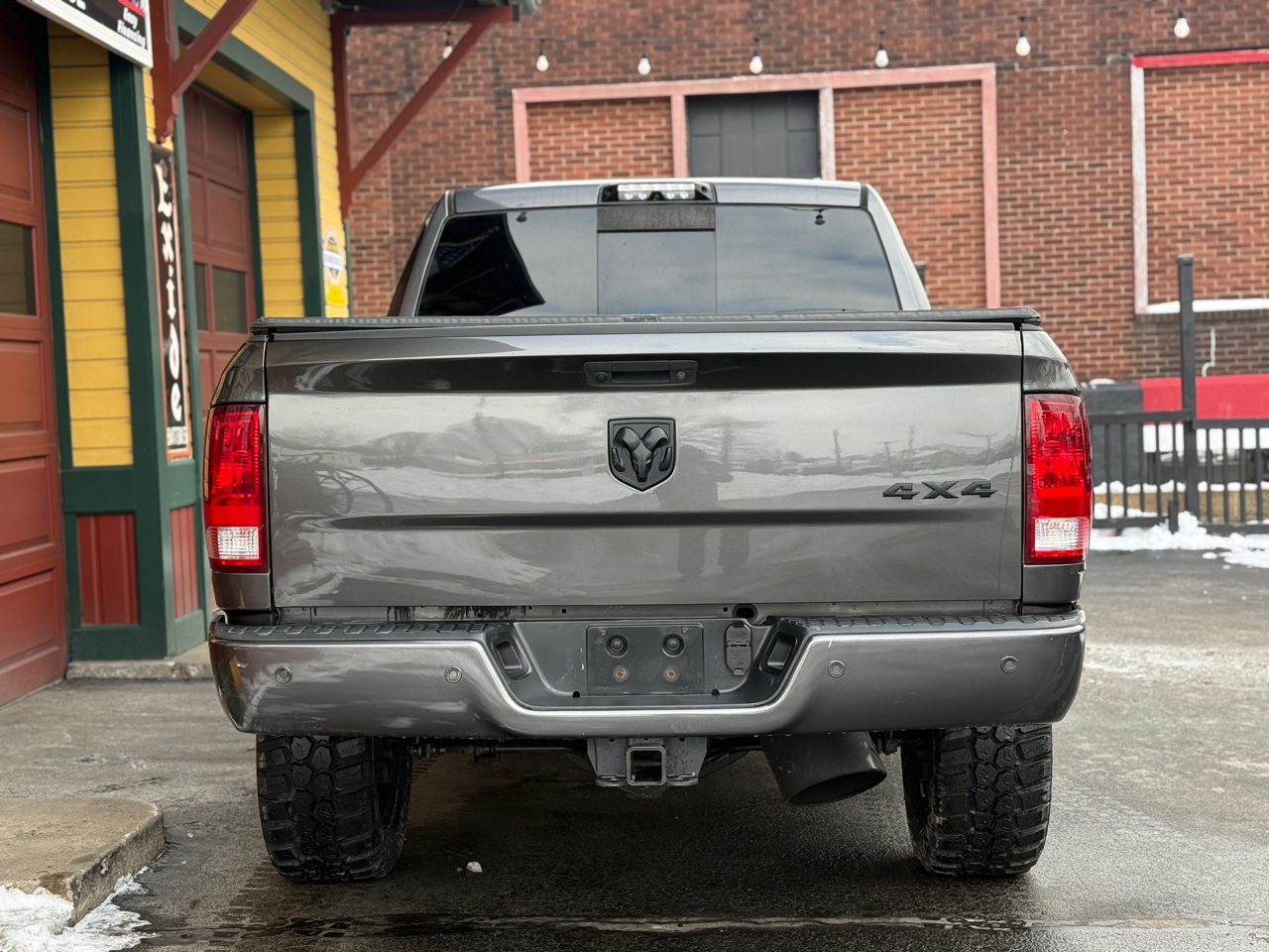 RAM 2500 Big Horn Mega Cab 4WD 2017