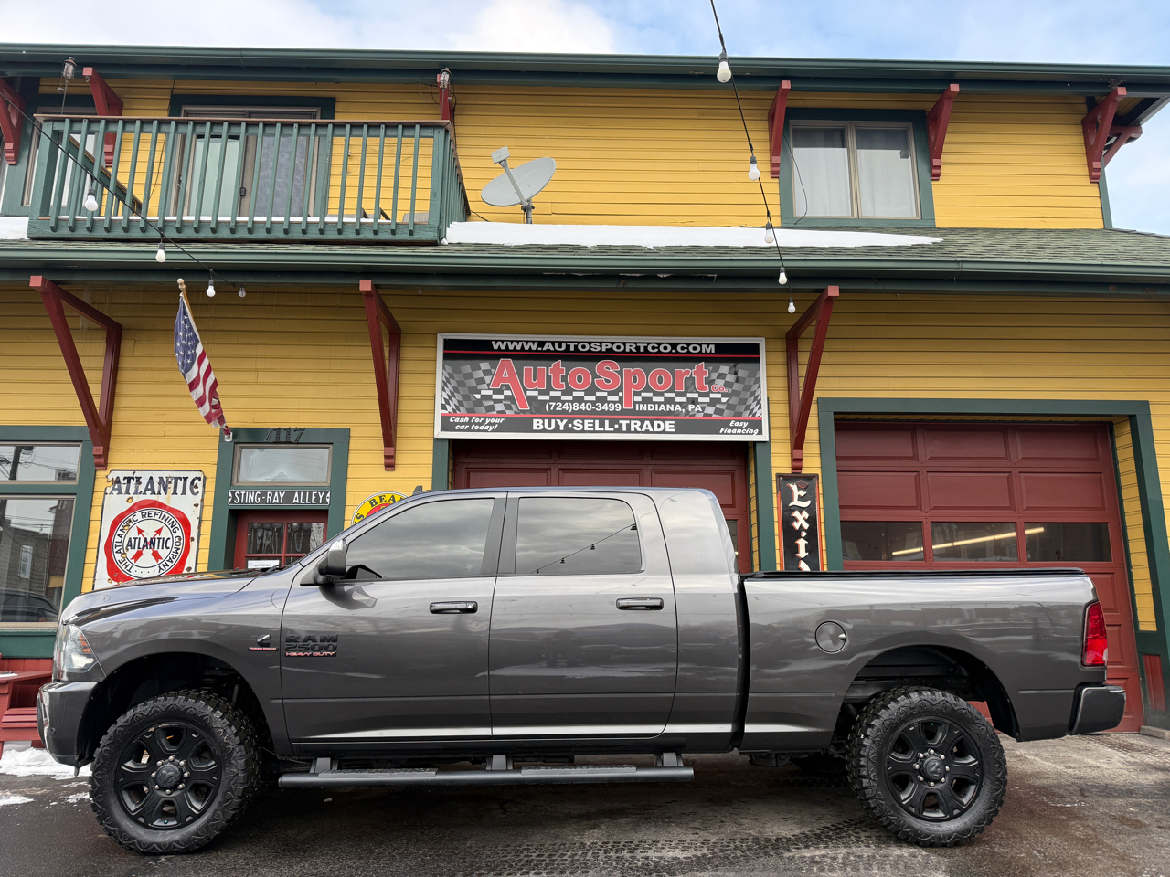 RAM 2500 Big Horn Mega Cab 4WD 2017