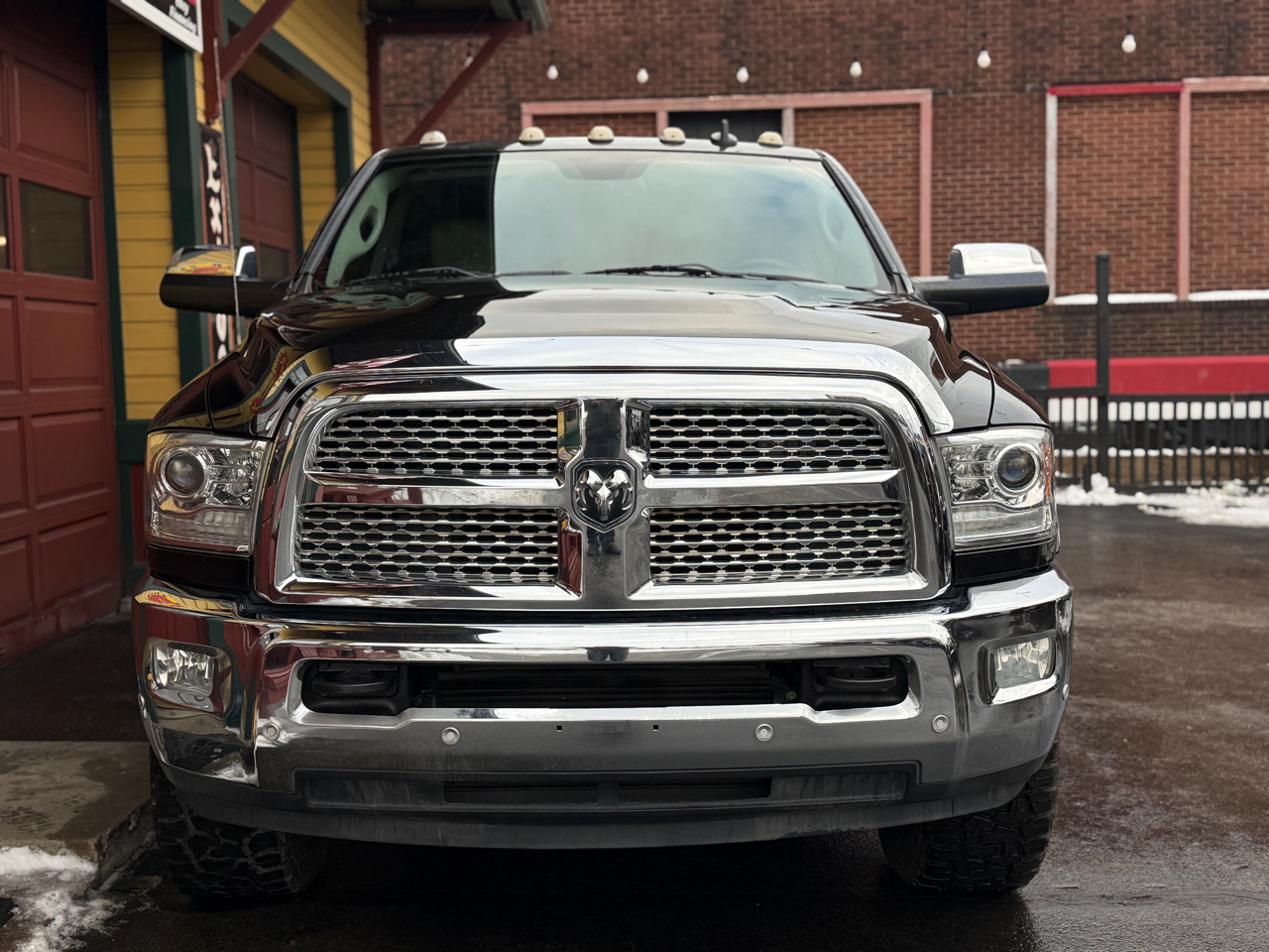 RAM 2500 Laramie Mega Cab 4WD 2017