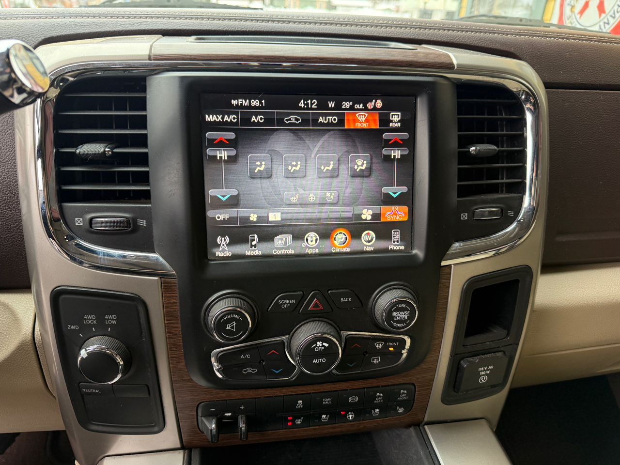 RAM 2500 Laramie Mega Cab 4WD 2017