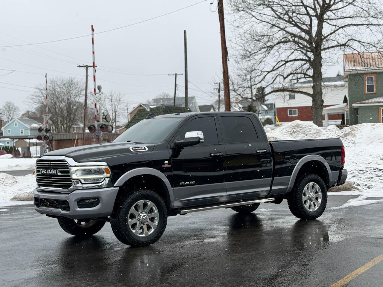 2020 RAM 2500 Laramie Crew Cab SWB 4WD