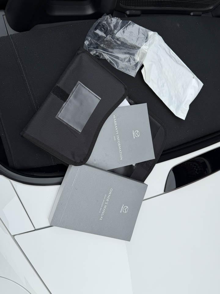 Mazda MX-5 Miata Sport 6MT 2020