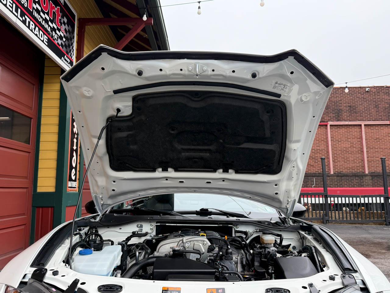 Mazda MX-5 Miata Sport 6MT 2020