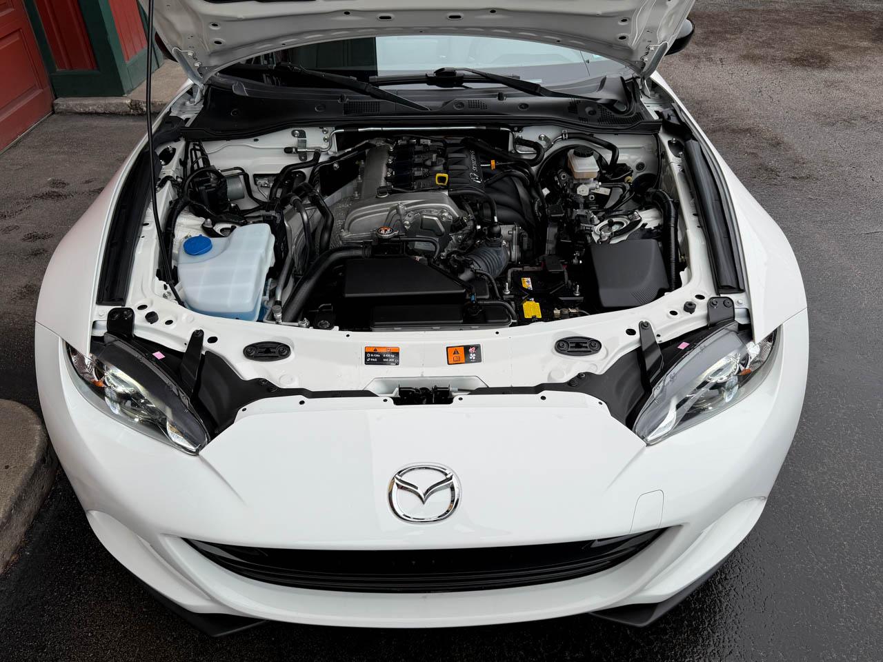 Mazda MX-5 Miata Sport 6MT 2020