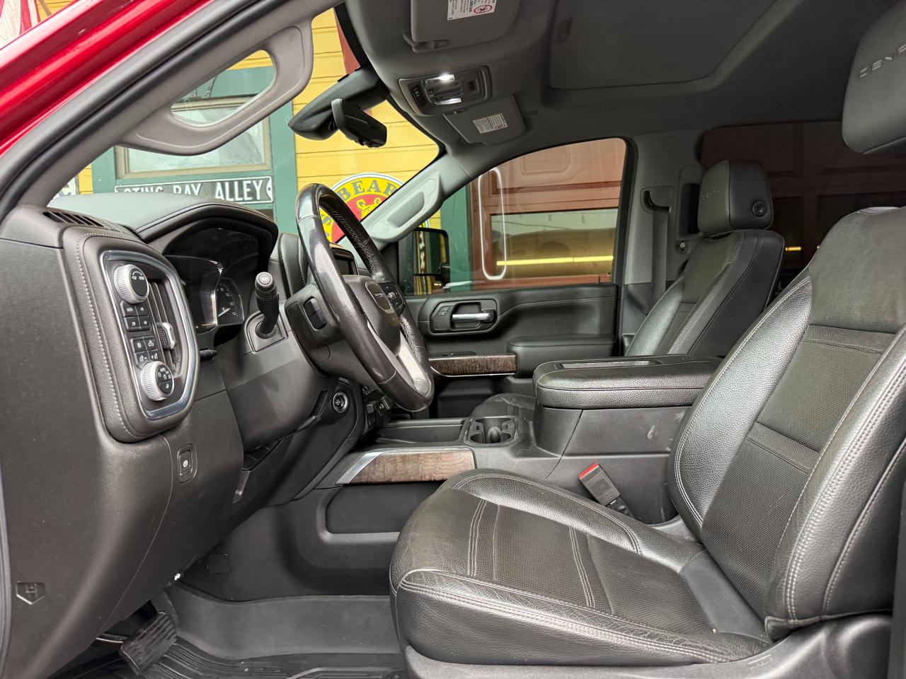 GMC Sierra 2500HD Denali Crew Cab 4WD 2020