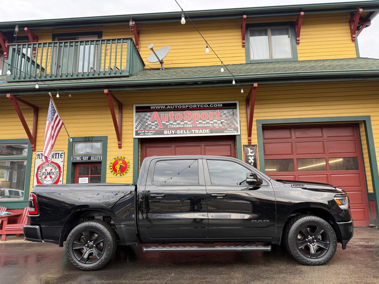 RAM 1500 Big Horn Crew Cab SWB 4WD 2020