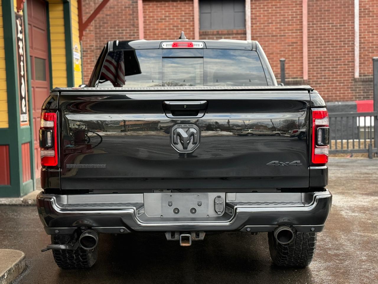 RAM 1500 Big Horn Crew Cab SWB 4WD 2020