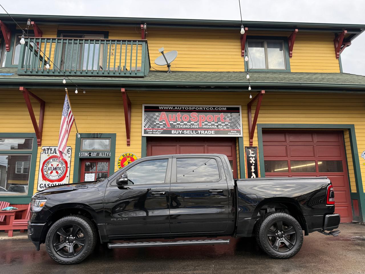 RAM 1500 Big Horn Crew Cab SWB 4WD 2020